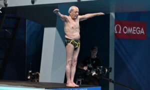 100-year-old diver performs dive at the 2024 World Championships