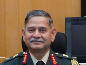 Lt. Gen. Dwivedi Assumes Command from Lt. Gen. Suchindra Kumar in Indian Army Shift