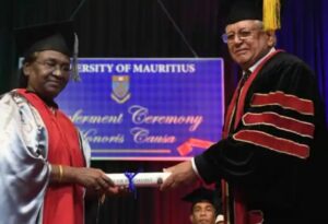President Murmu Conferred with Honorary Degree of Doctor of Civil Law by University of Mauritius