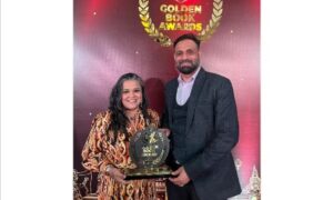 Author Rakhi Kapoor receives The Prestigious Golden Book Award 2024 for her book “Breaking Free Embracing me”